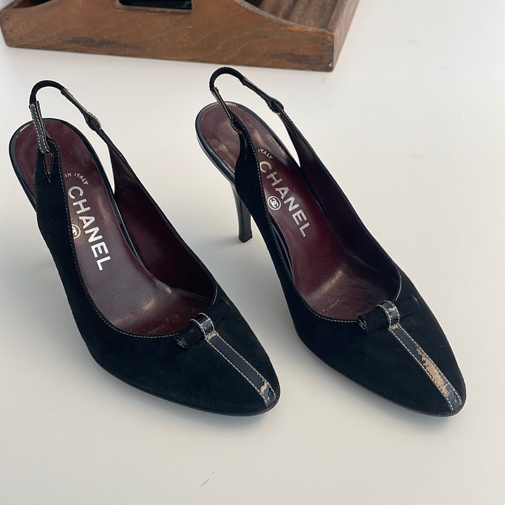 VINTAGE Chanel Suede & Patent Leather Slingback Heels